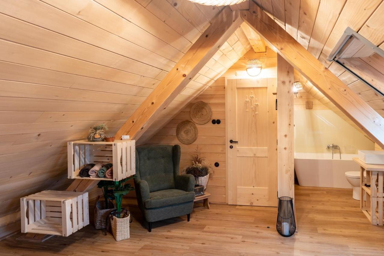 Glamping Happiness With Natural Pool Ribnica Eksteriør billede