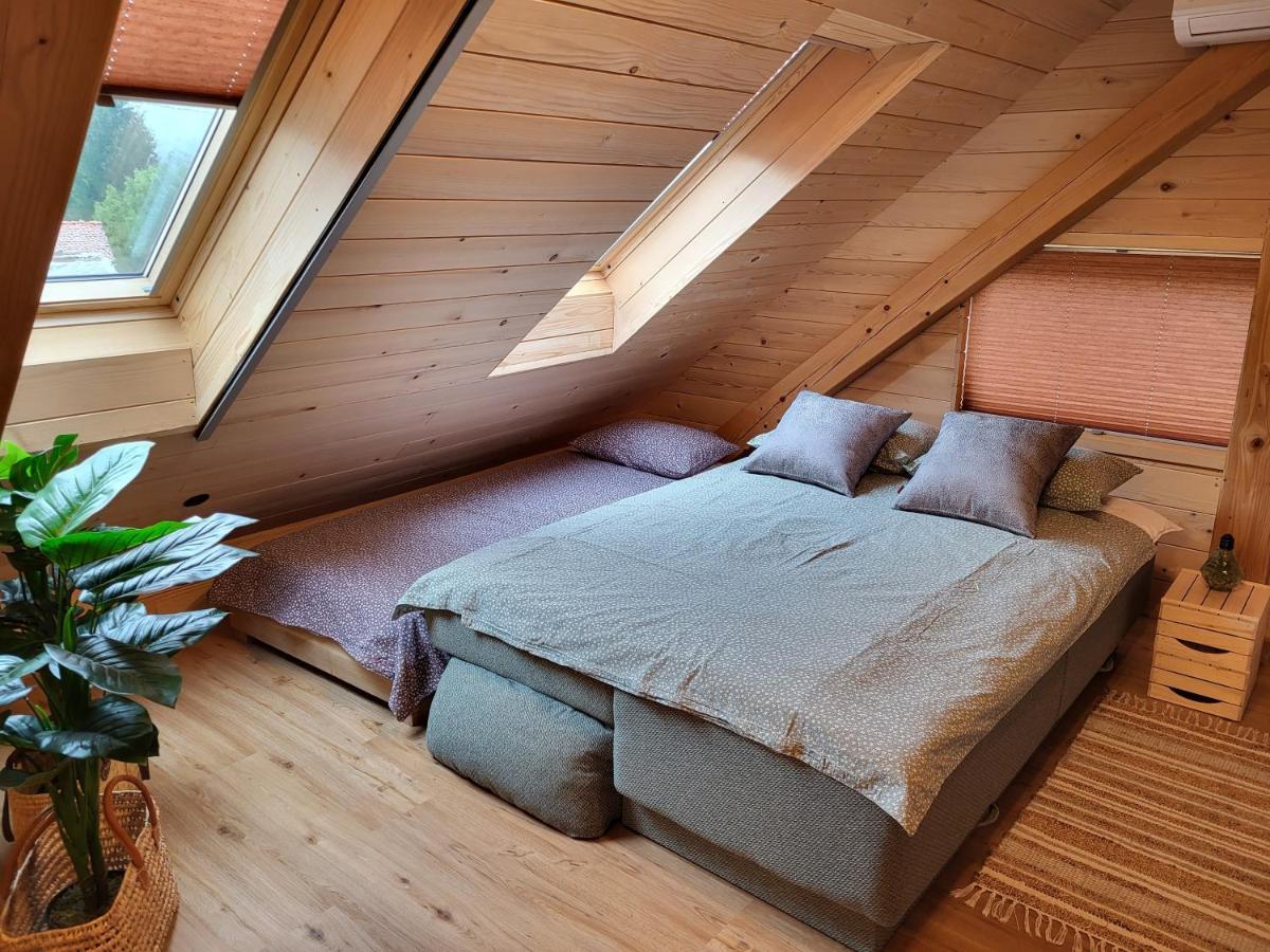 Glamping Happiness With Natural Pool Ribnica Eksteriør billede