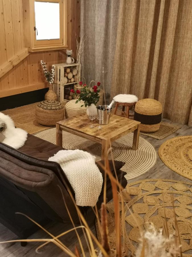 Glamping Happiness With Natural Pool Ribnica Eksteriør billede