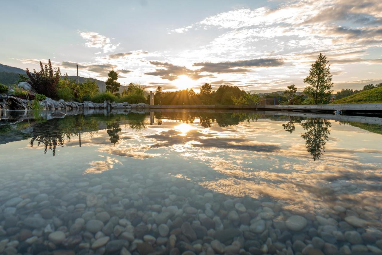 Glamping Happiness With Natural Pool Ribnica Eksteriør billede